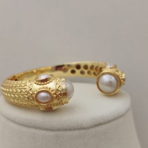 Şehinah Işık İnci Kelepçe